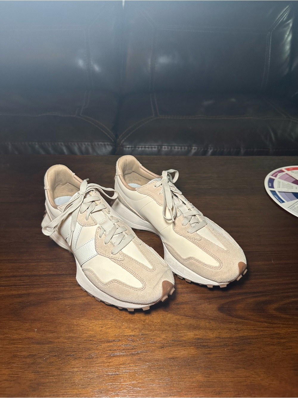 Men's 9 New Balance 327 sneakers in the Linen/Angora - Picture 4 of 10